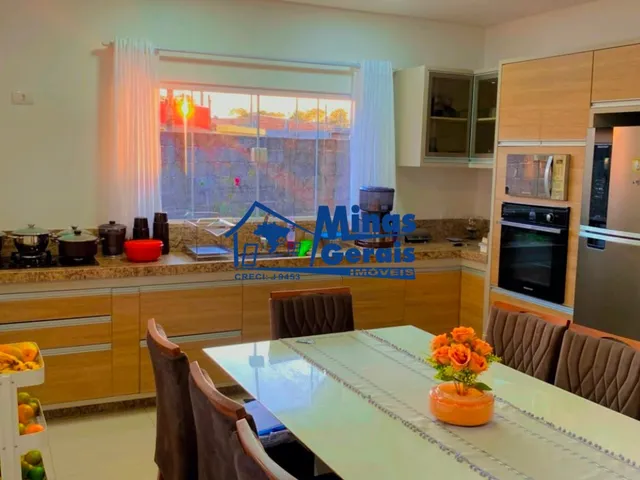 Imagem 13: Casa À Venda em Jacareí - Espaço, Conforto e Excelente Oportunidade