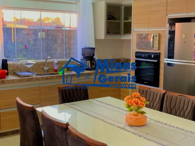 Imagem 3: Casa À Venda em Jacareí - Espaço, Conforto e Excelente Oportunidade