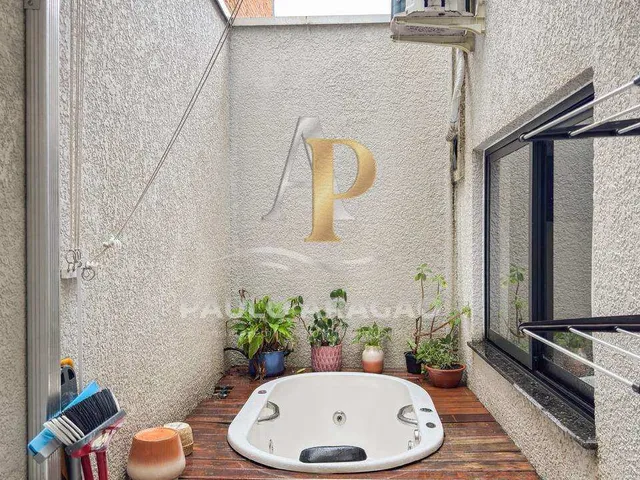 Imagem 16: Apartamento À Venda, no Tortuga Residence em Balneário Camboriú, Centro, com 2 Quartos, 70,24M²