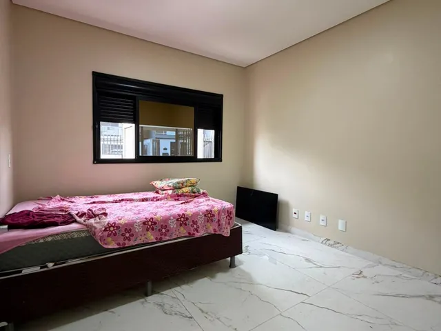 Imagem 9: Casa com Piscina | 1 Suíte + 2 Quartos | Área Gourmet Completa