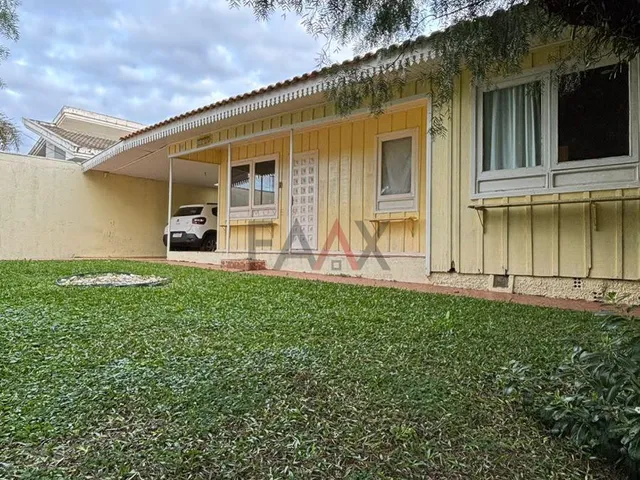 Imagem 14: Casa Aconchegante de Madeira com Terreno À Venda - Santana, Guarapuava - Pr