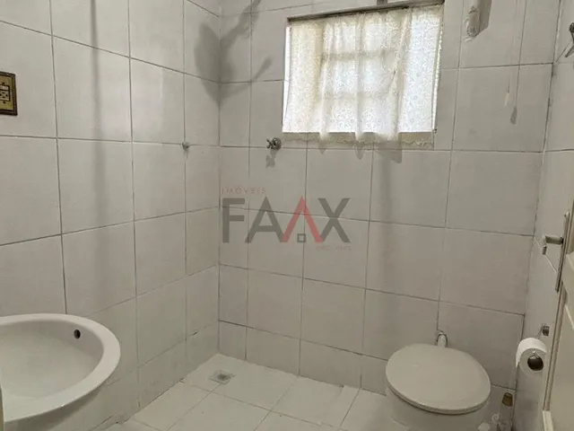 Imagem 16: Casa Aconchegante de Madeira com Terreno À Venda - Santana, Guarapuava - Pr
