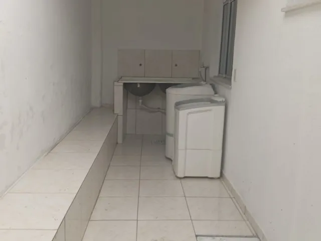 Imagem 15: Casa Geminada em Bairro Sao Pedro Esmeraldas/Mg