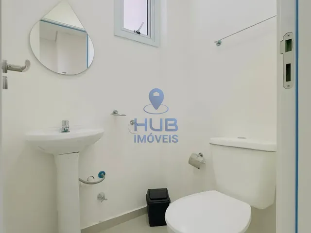 Imagem 2: Apartamento com 2 Dormitórios Sendo 2 Suítes e 1 Vaga de Garagem em Florianópolis/Sc