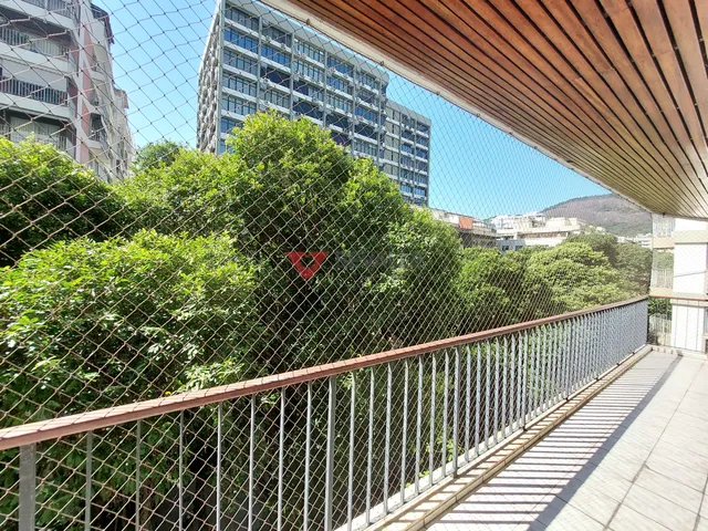 Imagem: Apartamento à venda em Botafogo 90m²