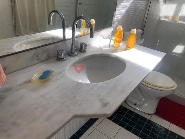 Imagem 16: Espaçoso apartamento de 2 quartos em Botafogo - RJ por R$800.000 para venda
