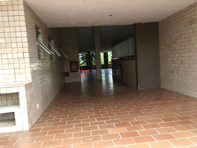 Imagem 4: Espaçoso apartamento de 2 quartos em Botafogo - RJ por R$800.000 para venda