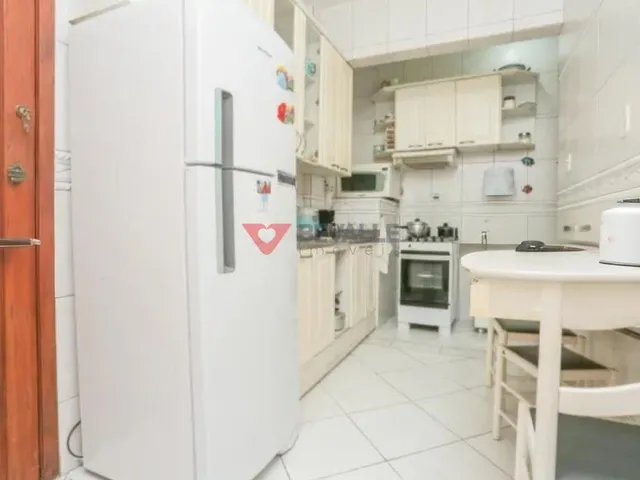 Imagem 7: Apartamento à Venda em Copacabana, 2 Quartos, 70m², R$930mil