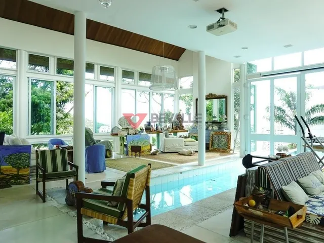 Imagem: Casa luxuosa à venda em São Conrado 420m²