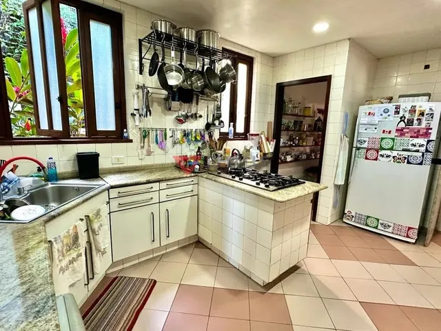 Imagem 8: Casa à venda em São Conrado: 320m², 4 quartos, 4 vagas