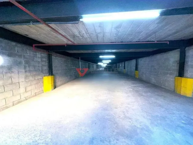 Imagem 2: Prédio à venda em Laranjeiras, 2000m², 50 vagas