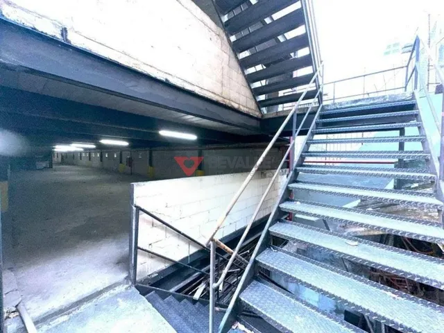 Imagem 9: Prédio à venda em Laranjeiras, 2000m², 50 vagas