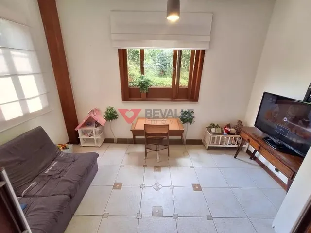 Imagem: Casa à venda em Botafogo 6 quartos, 4
