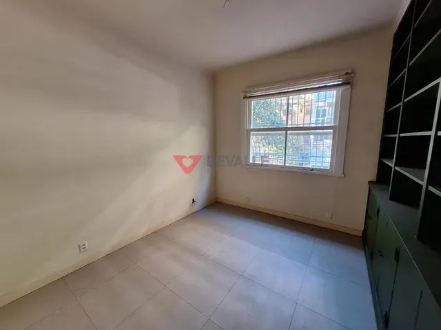 Imagem 12: Casa à venda na Urca: 250m², 4 quartos, 1 vaga, R$ 2.940.000