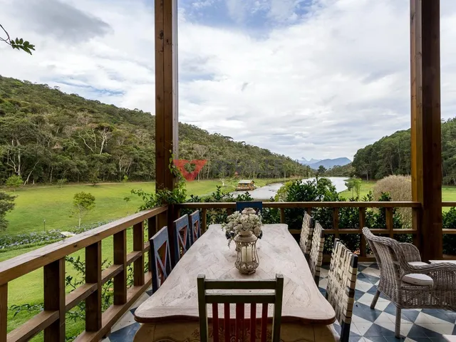 Imagem 8: Casa luxuosa à venda em Colônia Alpina, Teresópolis: 1080 m²