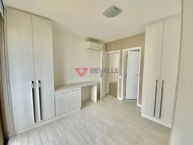 Imagem 15: Luxuoso Apartamento na Barra da Tijuca: 4 Suítes, 217m²