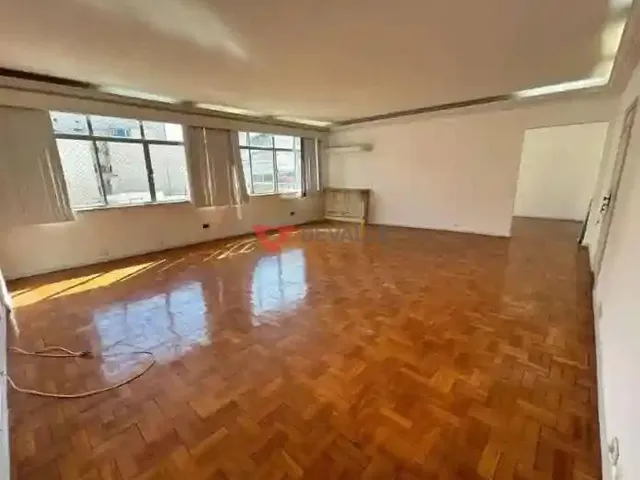 Imagem: Apartamento à venda em Copacabana 180m²
