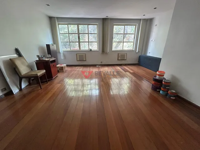 Imagem: Apartamento à venda em Laranjeiras 90m²