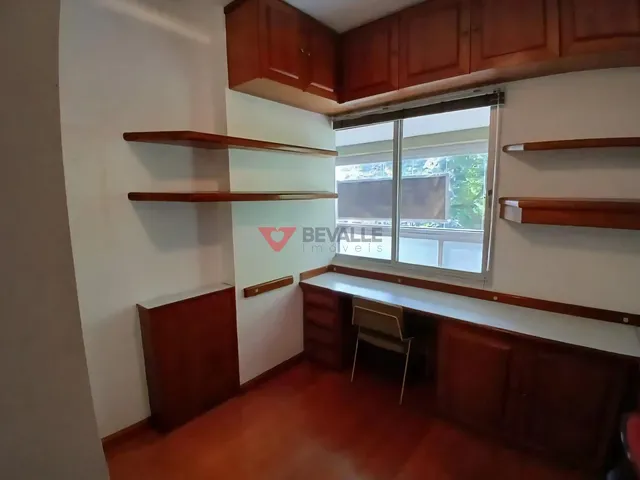 Imagem 15: Apartamento à Venda em Copacabana, 2 Quartos, 100m², R$1.150.000