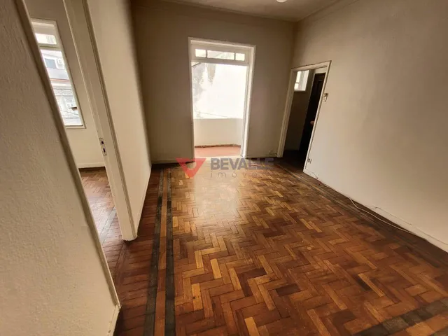 Imagem: Apartamento à Venda no Catete, 2 Quartos