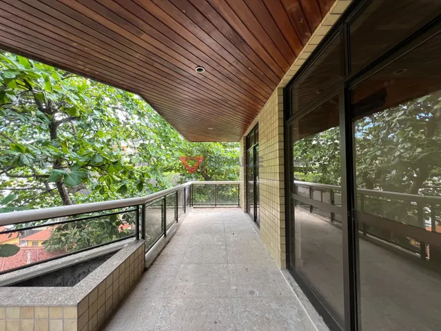 Imagem: Cobertura duplex à venda nas Laranjeiras