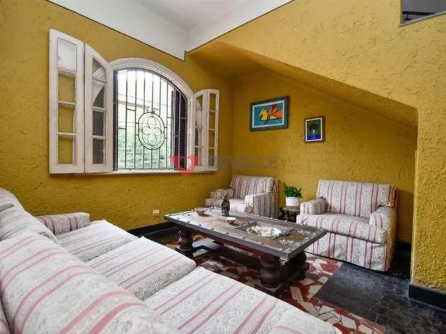 Imagem 2: Casa à venda em Laranjeiras: 428m², 5 quartos, 1 vaga