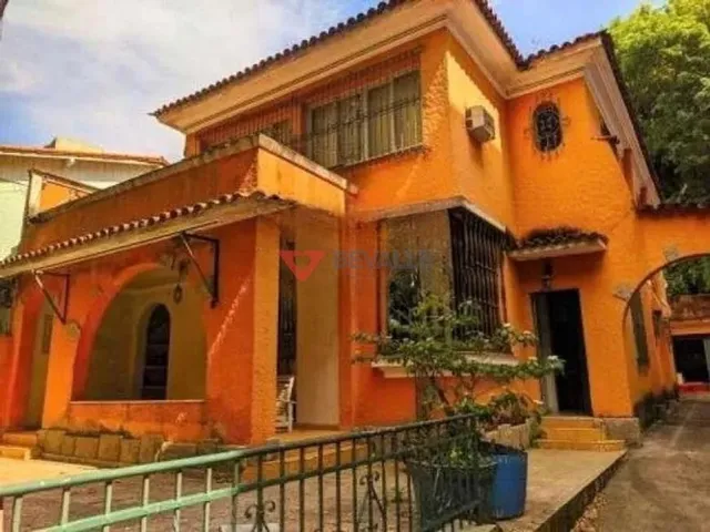 Imagem: Casa à venda em Laranjeiras 400m², 5