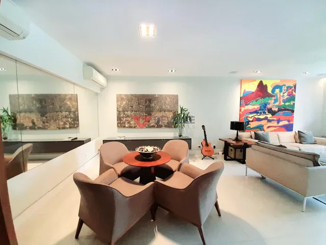 Imagem 16: Apartamento à Venda em Botafogo RJ, 202m², 3 Quartos, 1 Suíte