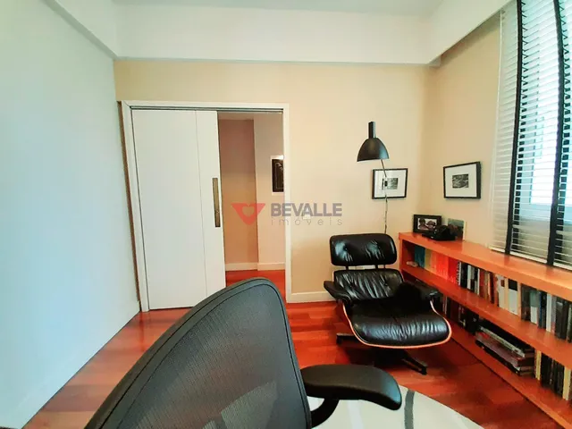 Imagem 15: Apartamento à Venda em Botafogo RJ, 202m², 3 Quartos, 1 Suíte