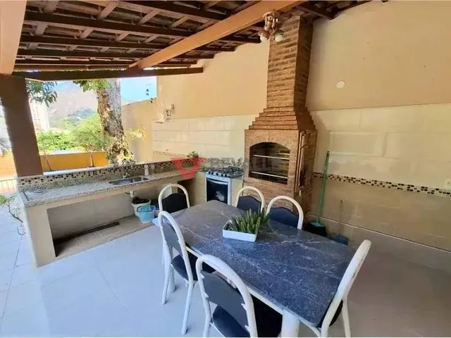 Imagem 11: Casa à Venda em Laranjeiras RJ: 3 Quartos, 147m², R$2.400.000