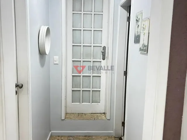 Imagem 3: Casa à Venda na Urca RJ: 5 Quartos, 3 Banheiros por R$1.599.000