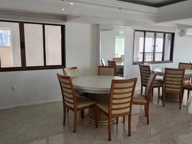 Imagem 16: Aluguel de Apartamento de 3 Doritórios na Avenida Atlântica em Balneário Camboriú