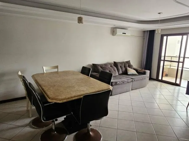 Imagem 2: Aluguel de Apartamento de 3 Doritórios na Avenida Atlântica em Balneário Camboriú