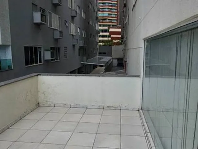Imagem 8: Apartamento a Venda na Avenida Atlântica na Região Central com Sacada Panorâmica