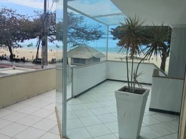 Imagem 15: Apartamento a Venda na Avenida Atlântica na Região Central com Sacada Panorâmica