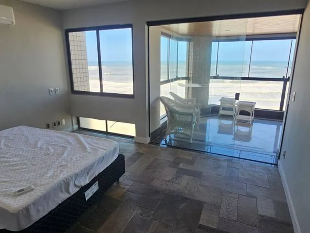 Imagem 10: Venda de Apartamento Frente Mar na Avenida Atlântica em Balneário Camboriú