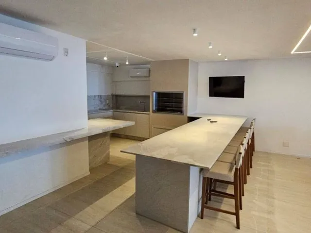 Imagem 5: Venda de Apartamento Frente Mar na Avenida Atlântica em Balneário Camboriú