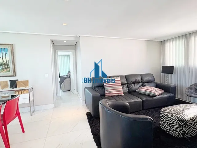 Imagem 2: Apartamento de Cobertura de Alto Luxo com 4 Quartos e 4 vagas à Venda no Castelo