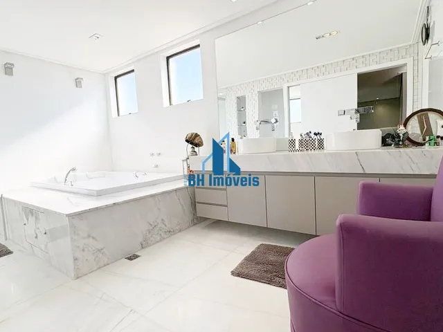 Imagem 14: Apartamento de Cobertura de Alto Luxo com 4 Quartos e 4 vagas à Venda no Castelo