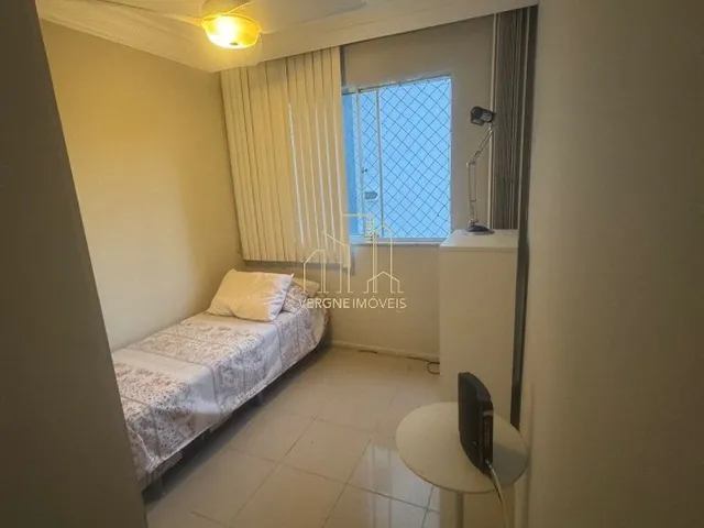 Imagem 8: Apartamento á venda no Itaigara com 3 quartos 1 suíte 2 salas 2 banheiros 1 vaga de