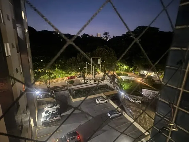 Imagem 4: Apartamento á venda no Itaigara com 3 quartos 1 suíte 2 salas 2 banheiros 1 vaga de