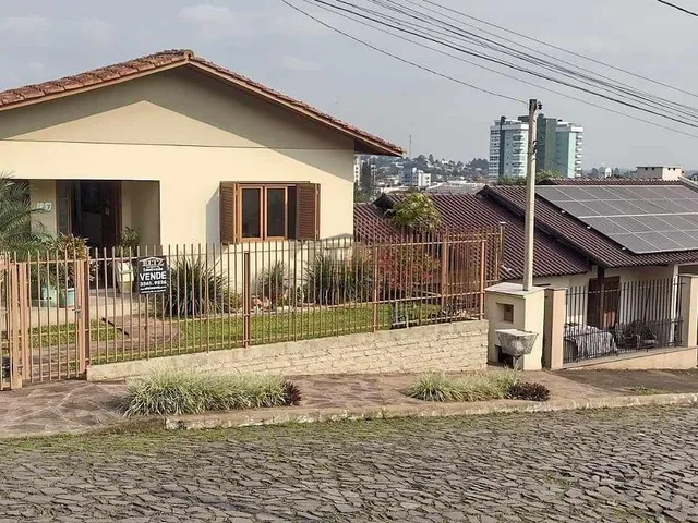 Imagem: Sobrado 3 Dorm. Terreno 516m². B. Das Rosas