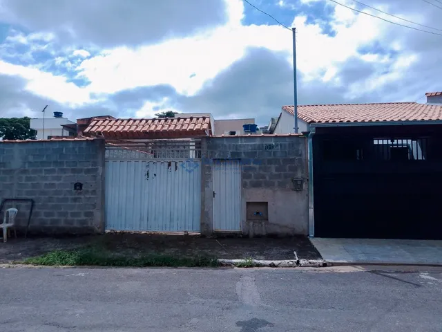 Imagem: Casa Residencial em Alfenas - Mg, Jardim