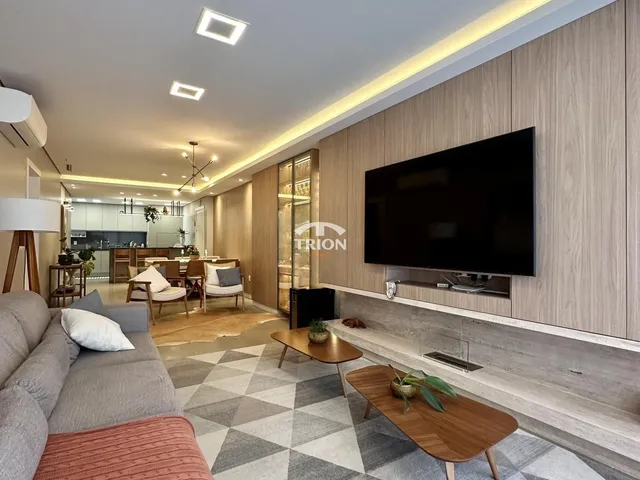 Imagem: Apartamento de 3 Dormitórios À Venda no