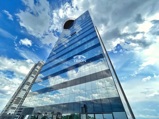 Imagem: Sala Comercial com Terraço a Venda no Bairro