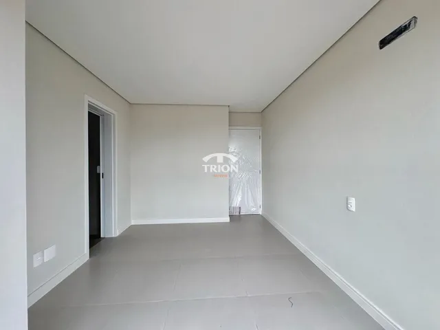 Imagem 12: Apartamento a venda de 2 dormitórios com 1 suíte e 74m² no São Cristóvão - Lajea