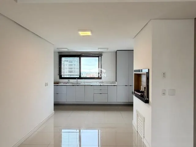 Imagem 3: Apartamento à Venda — 3 Dormitórios, 128 m², Sacada com Churrasqueira, Semimobil