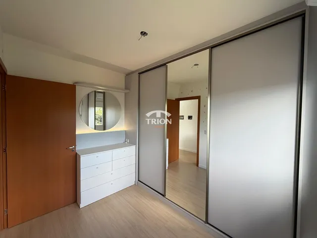 Imagem 9: Apartamento Mobiliado À Venda - 71 M², 3 Dormitórios, Lareira, Sacada com Vista