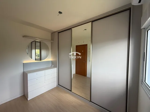 Imagem 4: Apartamento Mobiliado À Venda - 71 M², 3 Dormitórios, Lareira, Sacada com Vista
