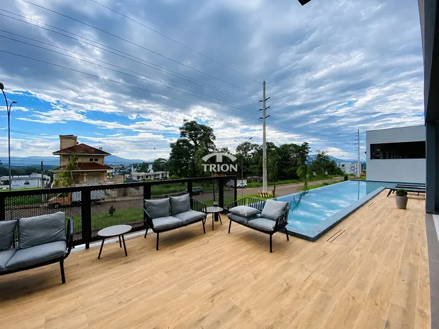 Imagem 11: Apartamento Mobiliado À Venda - 71 M², 3 Dormitórios, Lareira, Sacada com Vista